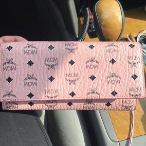 MCM Wallet